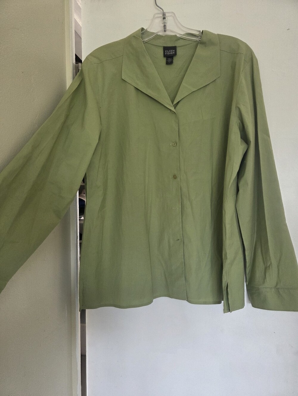 Eileen Fisher 100% Cotton light green long-sleeve button-down shirt